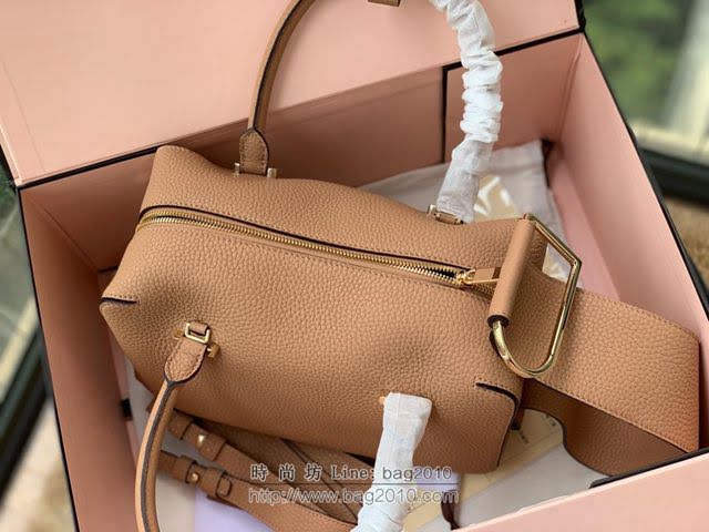 DELVAUX女包 標誌性包款 旋轉拎著提把D扣環 德爾沃女手提包 CL0028 奶茶色 Delvaux信封袋  fcs1260